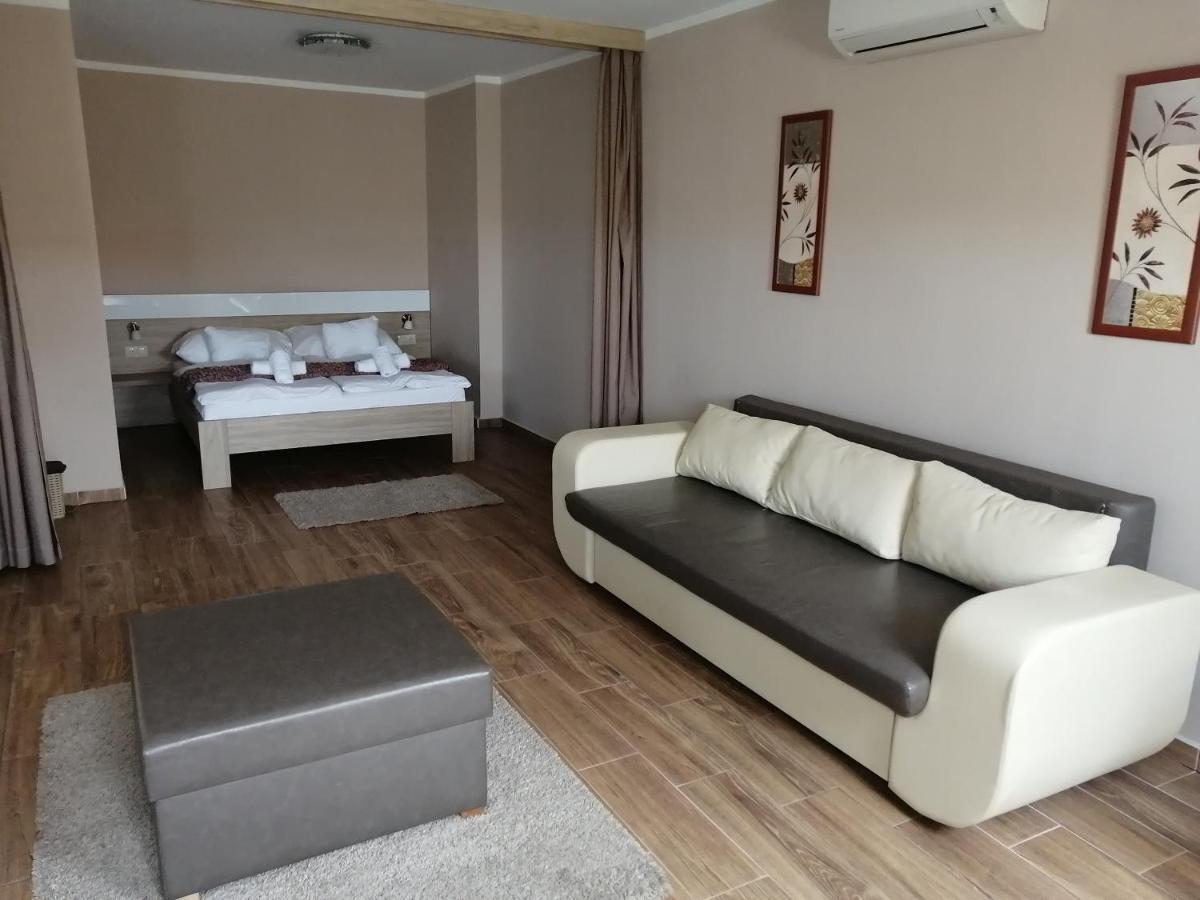 Zafírgyöngy Apartmanok Sárvár Exterior foto